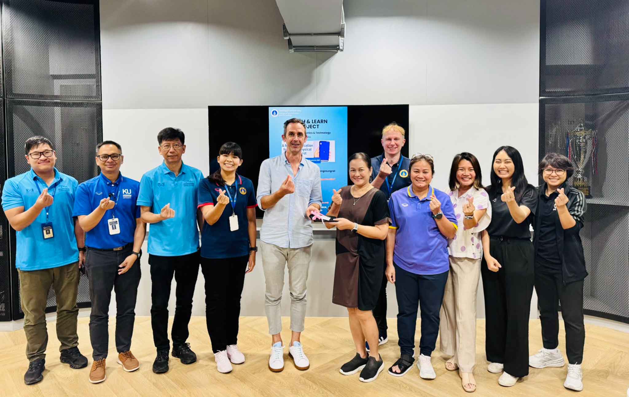กิจกรรม LUNCH & LEARN PROJECT Sports Biomechanics & technology  ในหัวข้อ A Mobile Application for Senior Physical Fitness Test